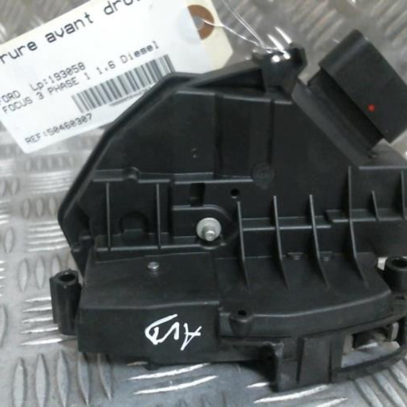 Serrure avant droit FORD FOCUS 3 Photo n°1
