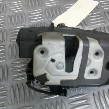 Serrure arriere droit FORD FOCUS 3