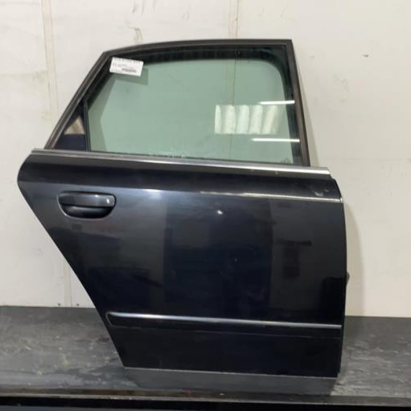 Porte arriere droit AUDI A4 2 Photo n°1