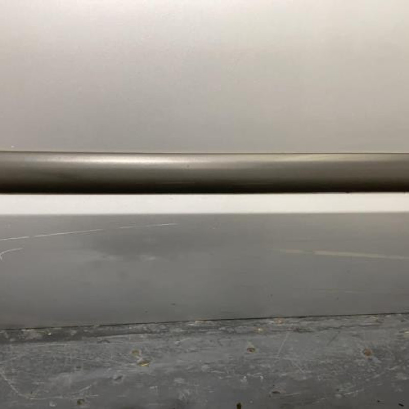 Porte avant droit MAZDA 626 4 Photo n°2