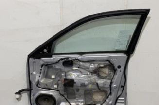 Porte avant droit MAZDA 626 4