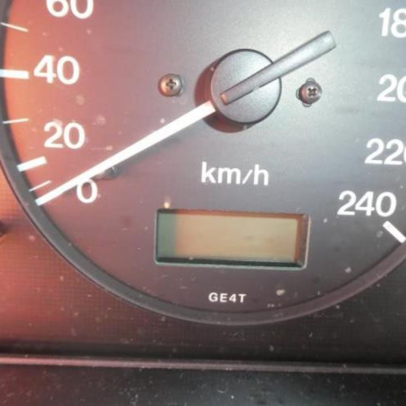 Porte avant droit MAZDA 626 4 Photo n°13