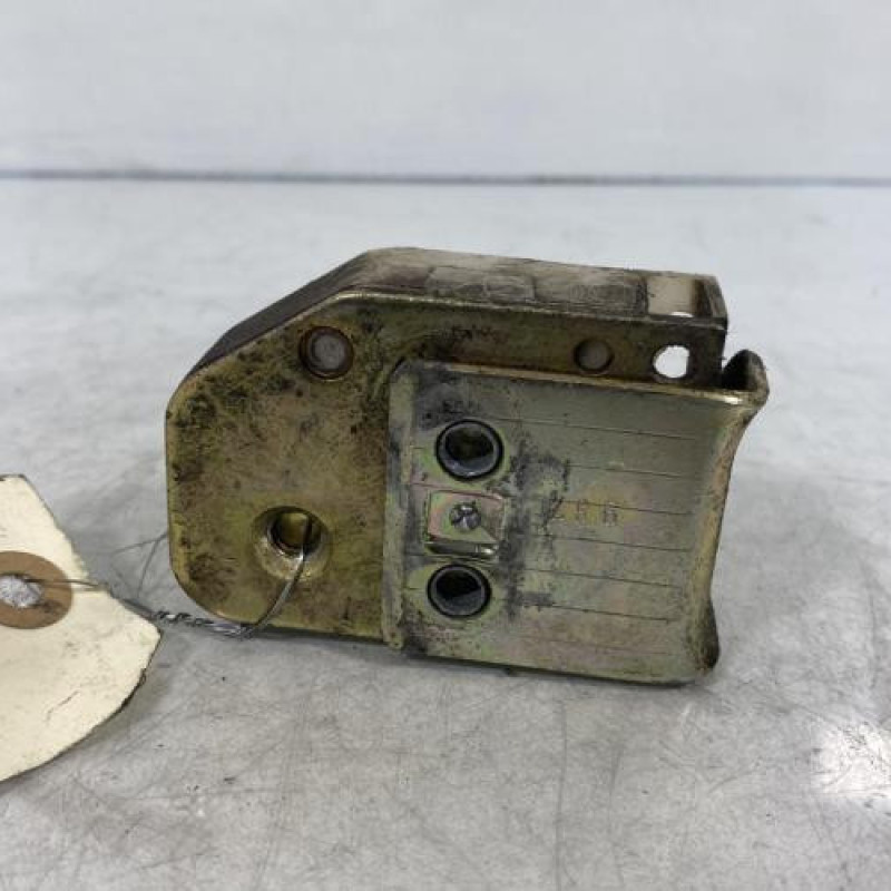 Serrure arriere droit RENAULT R11 Photo n°1