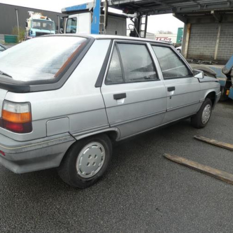 Serrure arriere droit RENAULT R11 Photo n°6