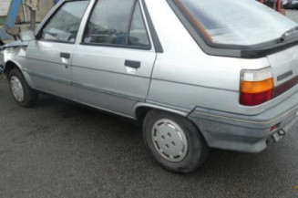 Serrure arriere droit RENAULT R11