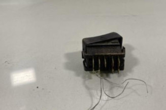 Bouton de warning RENAULT R11