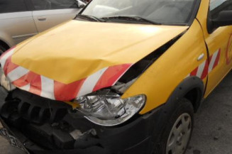 Feu arriere stop central FIAT STRADA