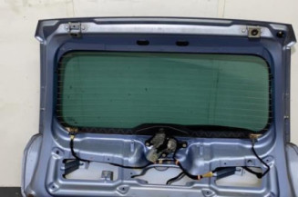 Malle/Hayon arriere FIAT GRANDE PUNTO