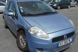Malle/Hayon arriere FIAT GRANDE PUNTO