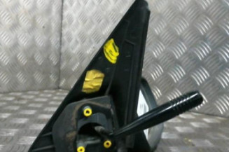 Retroviseur droit PEUGEOT 205
