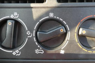 Retroviseur droit PEUGEOT 205