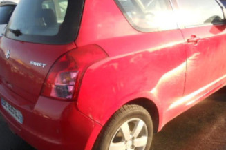 Malle/Hayon arriere SUZUKI SWIFT 3