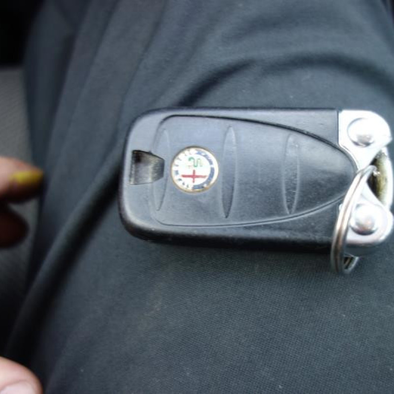 Bloc ABS (freins anti-blocage) ALFA ROMEO 159 Photo n°12