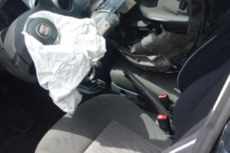 Serrure avant gauche SEAT IBIZA 3
