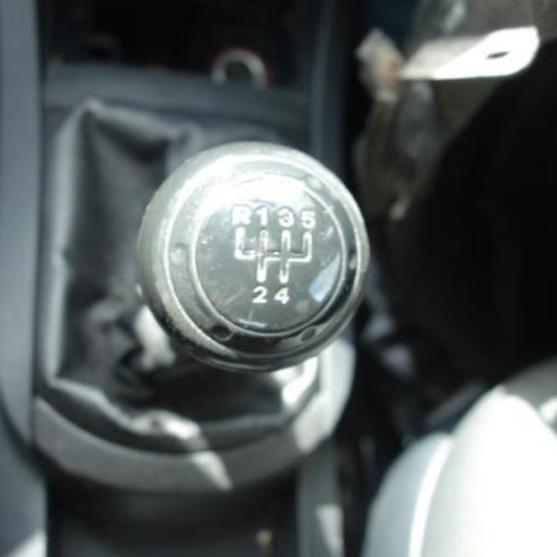 Serrure avant gauche SEAT IBIZA 3 Photo n°12