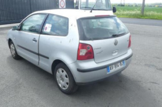 Malle/Hayon arriere VOLKSWAGEN POLO 4