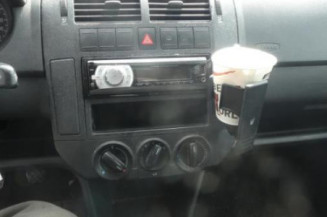 Malle/Hayon arriere VOLKSWAGEN POLO 4