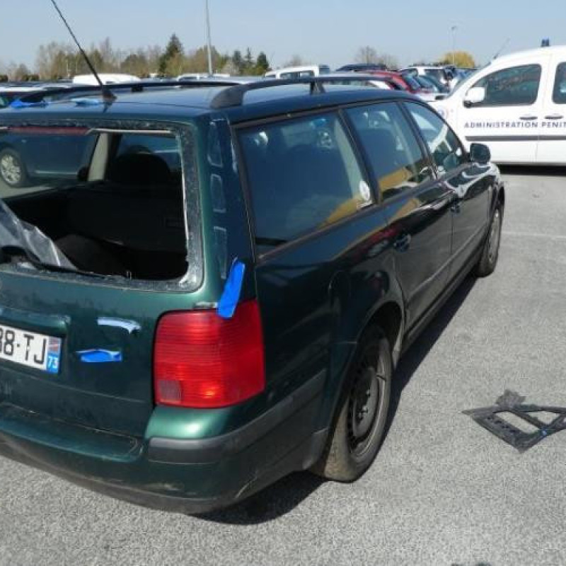 Retroviseur droit VOLKSWAGEN PASSAT 4 Photo n°7
