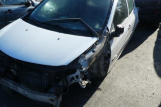 Air bag conducteur RENAULT CLIO 3 Photo n°1