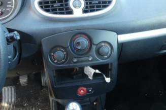 Air bag conducteur RENAULT CLIO 3
