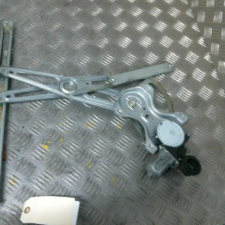 Leve vitre electrique avant droit TOYOTA AURIS 1