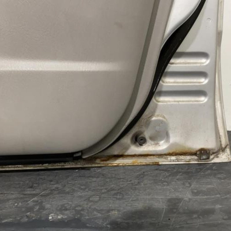 Porte avant droit MAZDA 626 4 Photo n°5