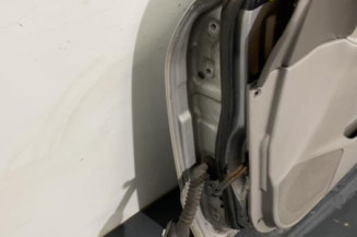 Porte avant droit MAZDA 626 4