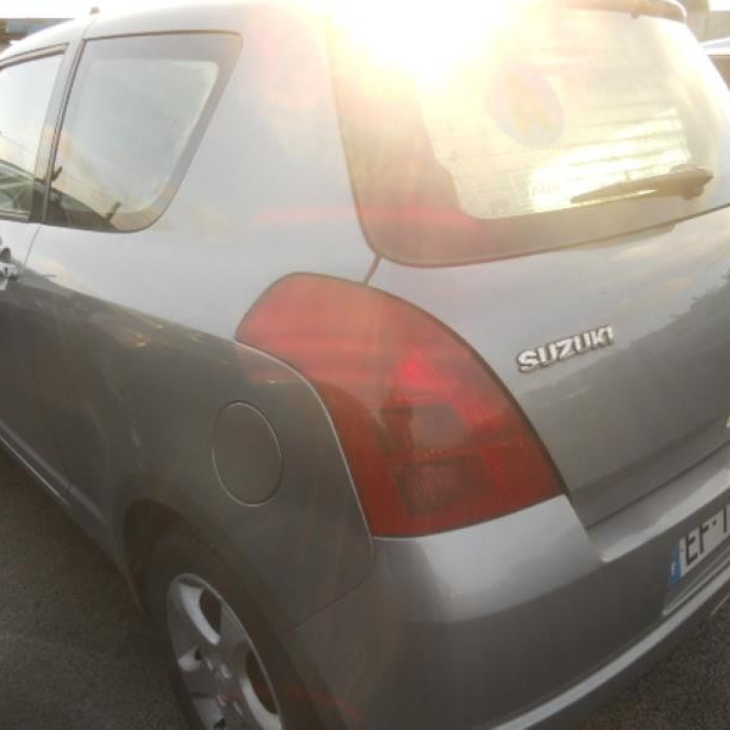 Retroviseur droit SUZUKI SWIFT 3 Photo n°8