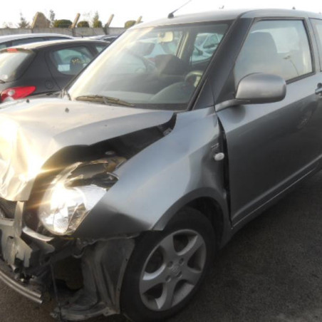 Air bag conducteur SUZUKI SWIFT 3 Photo n°1