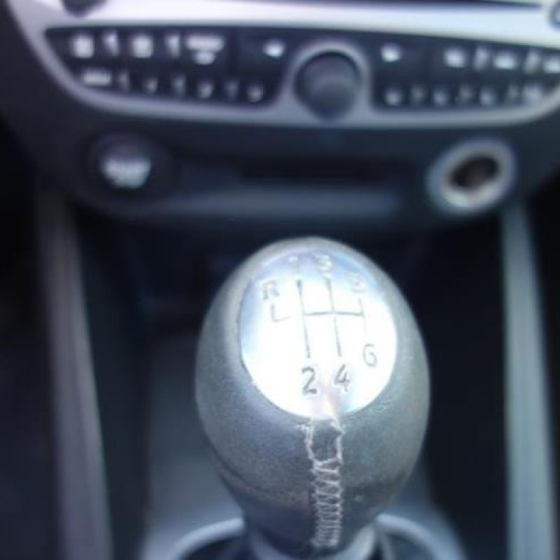 Air bag conducteur RENAULT MEGANE 3 Photo n°7