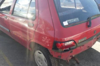 Porte avant droit RENAULT CLIO 1
