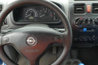 Serrure avant droit OPEL AGILA A