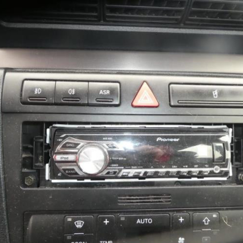Porte arriere droit AUDI A4 1 Photo n°12