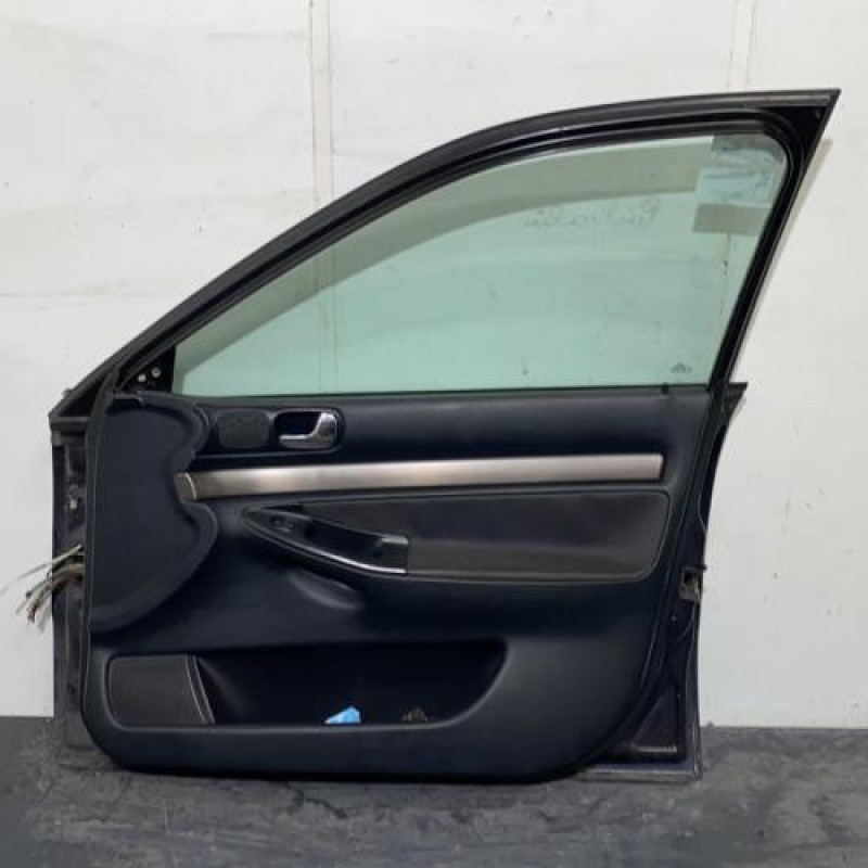 Porte avant droit AUDI A4 1 Photo n°3
