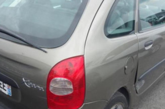 Serrure avant droit CITROEN XSARA PICASSO