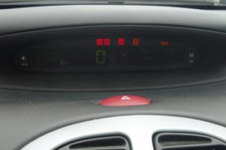 Serrure avant droit CITROEN XSARA PICASSO