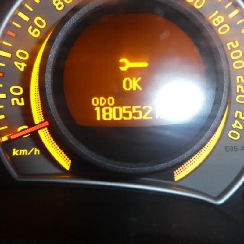 Air bag conducteur TOYOTA AURIS 1 Photo n°9