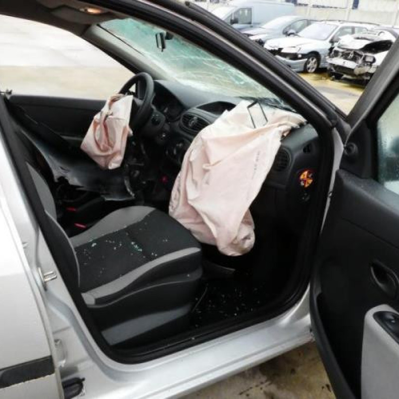 Boite de vitesses RENAULT CLIO 3 Photo n°5
