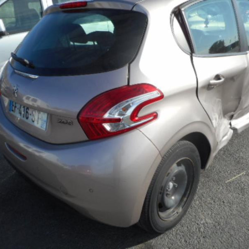 Trappe d'essence PEUGEOT 208 1 Photo n°7