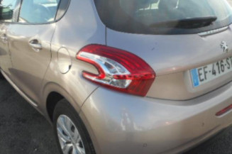 Trappe d'essence PEUGEOT 208 1