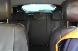 Pretensionneur de ceinture avant droit RENAULT MEGANE 3