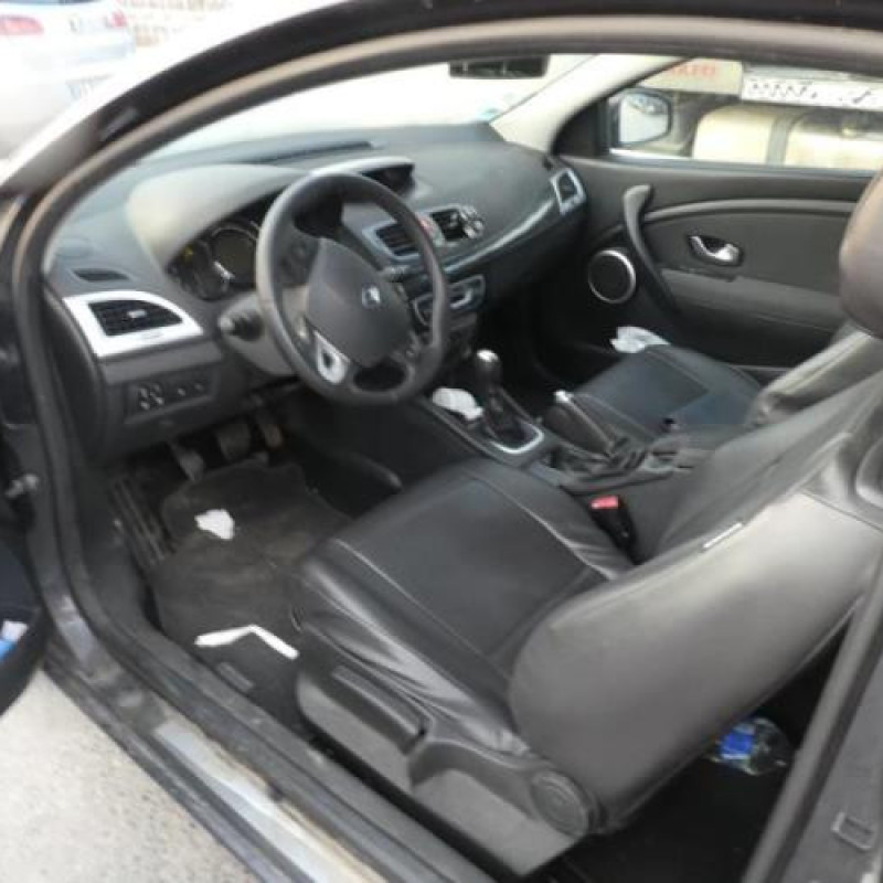 Air bag conducteur RENAULT MEGANE 3 Photo n°5