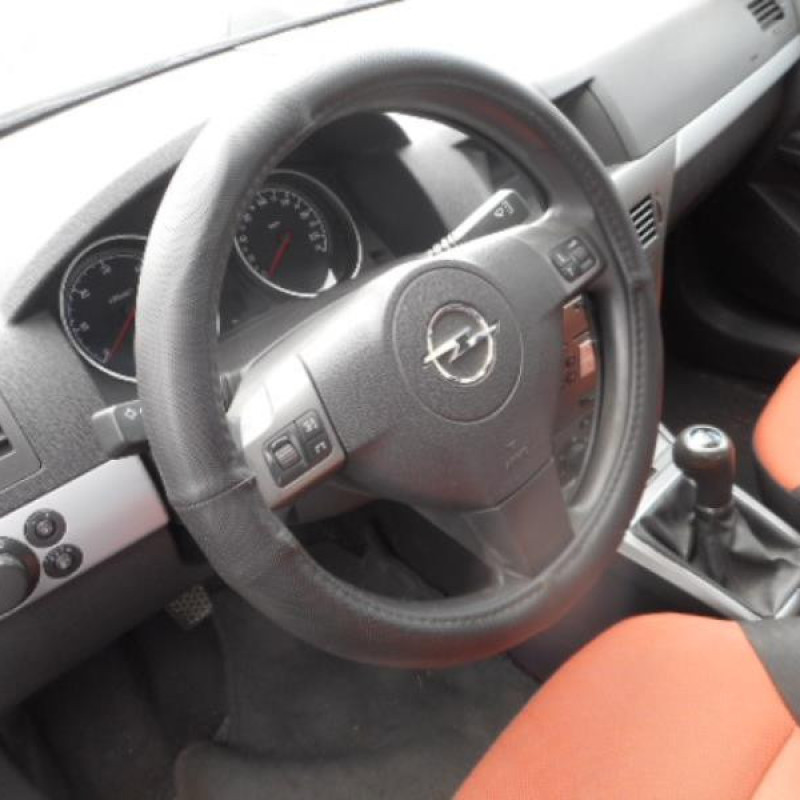 Air bag conducteur OPEL ASTRA H Photo n°5