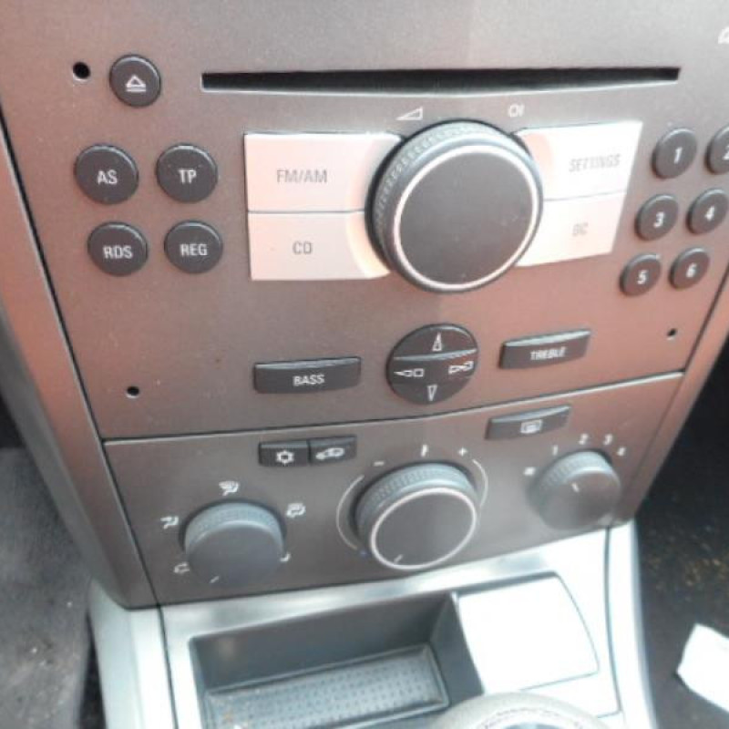 Commande chauffage OPEL ASTRA H Photo n°9