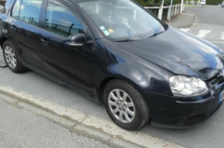 Air bag conducteur VOLKSWAGEN GOLF 5