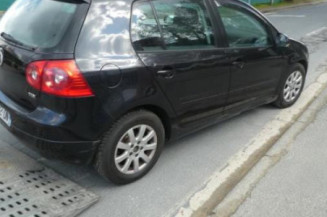 Air bag conducteur VOLKSWAGEN GOLF 5