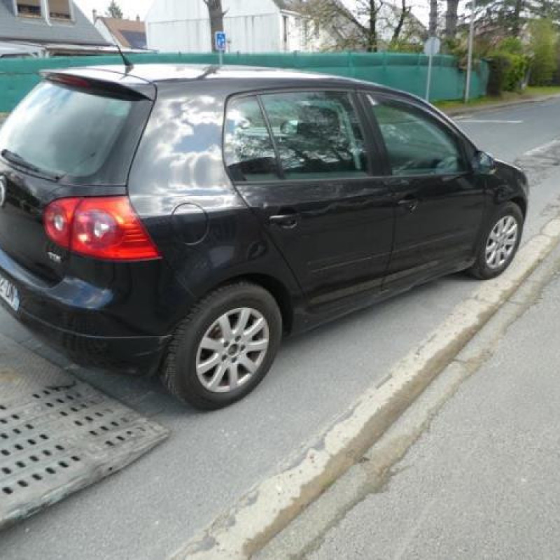 Air bag conducteur VOLKSWAGEN GOLF 5 Photo n°3