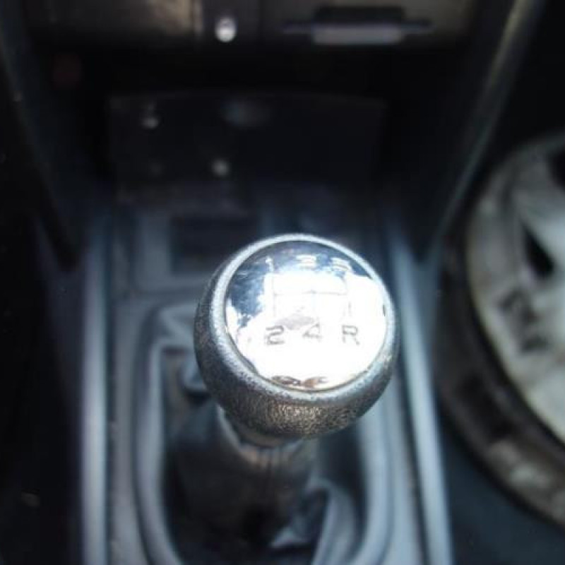 Air bag conducteur PEUGEOT 207 Photo n°8