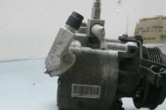 Compresseur clim FORD KA Photo n°1