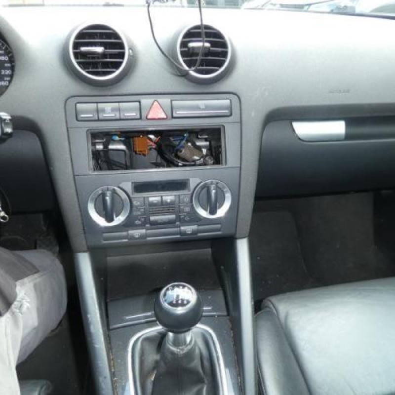 Pommeau de vitesses AUDI A3 2 Photo n°11